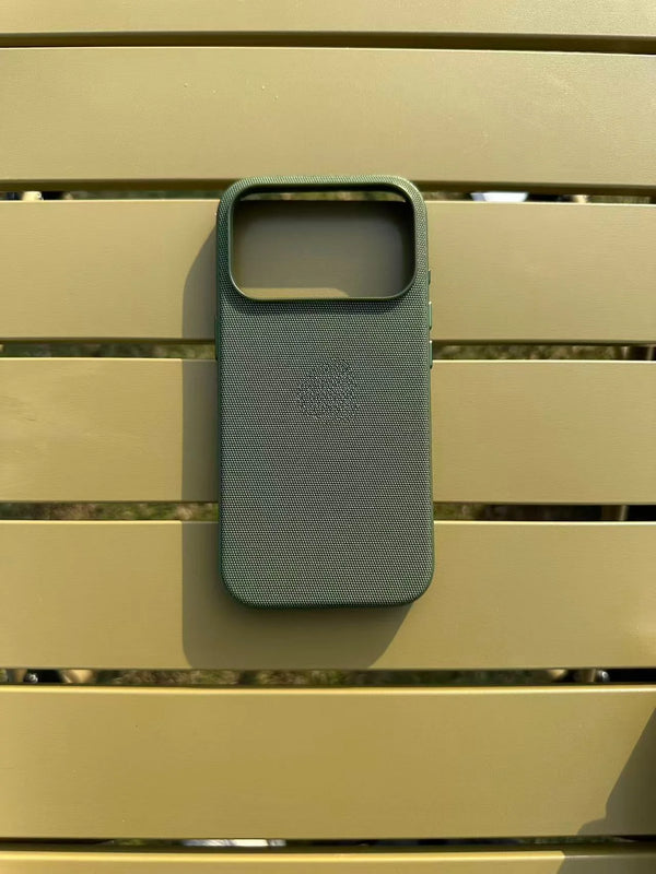 Premium Woven Case For iPhone 17 Pro – Luxury Finish