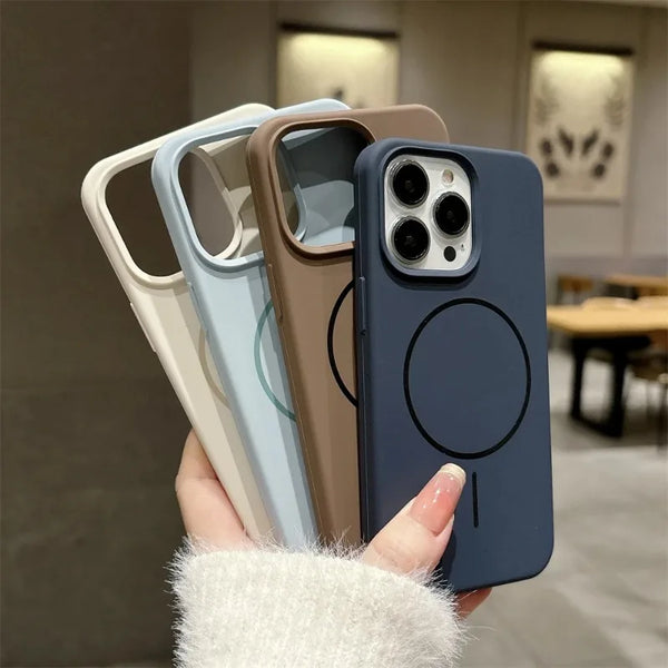 Silicone Liquid Magsafe Case For iPhones - detail close-up