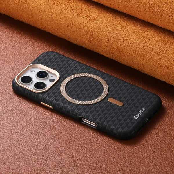 Triangle Pattern MagSafe Case - additional view