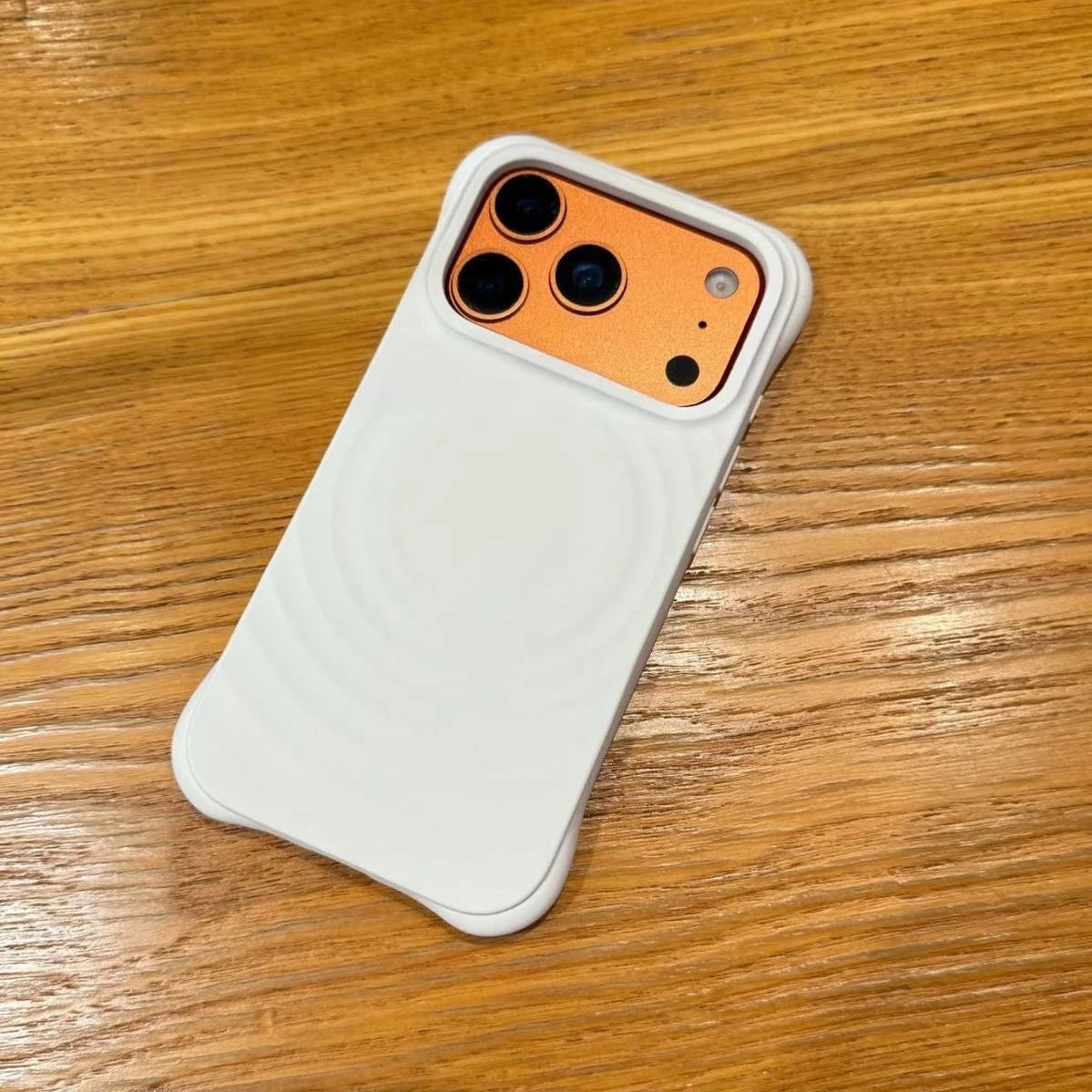 Ripple Silicone Case For iPhone 17 Pro Max – Clean Girl Vibes