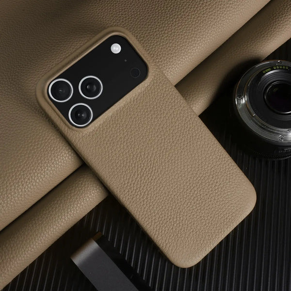 Premium Leather Case iPhone 17 Pro Max – Magnetic Protection