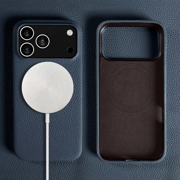 Premium Leather Case iPhone 17 Pro Max – Magnetic Protection