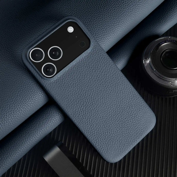 Premium Leather Case iPhone 17 Pro Max – Magnetic Protection