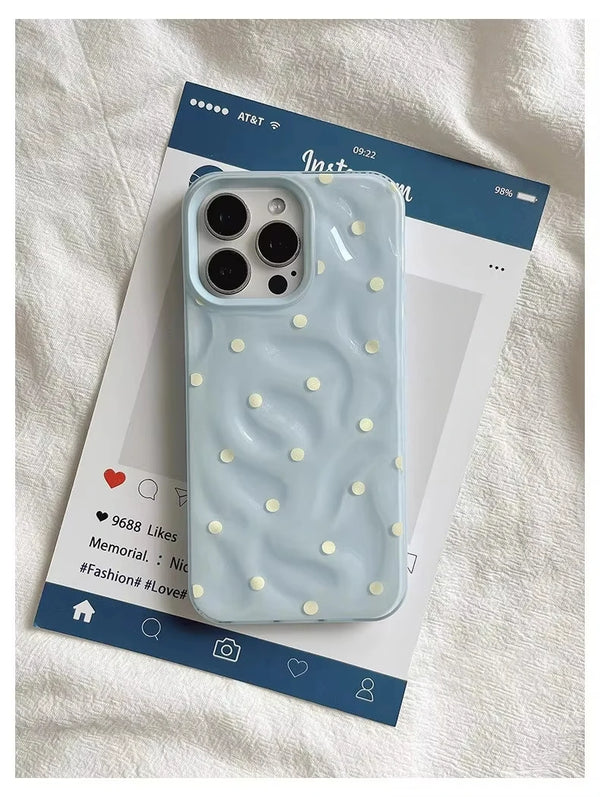 Soft Wrinkled Polka Dot Case