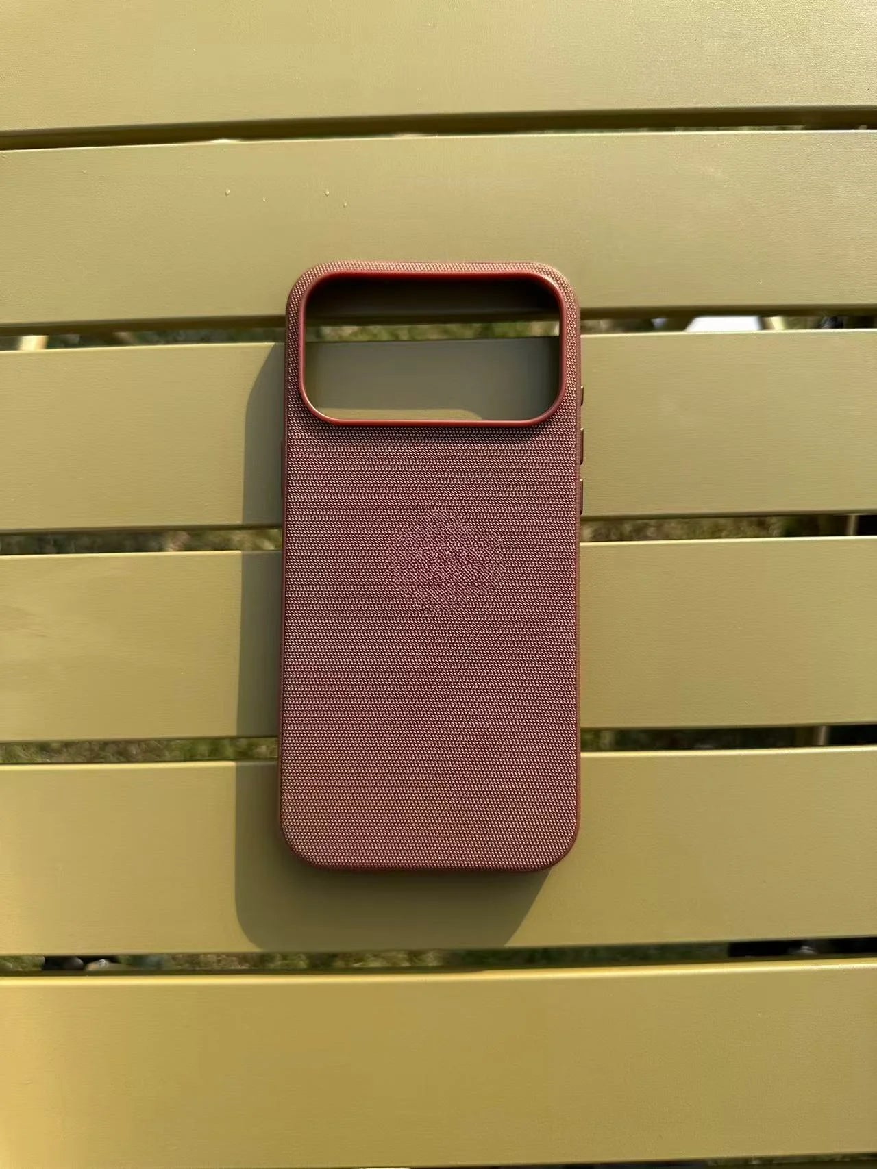 Premium Woven Case For iPhone 17 Pro – Luxury Finish