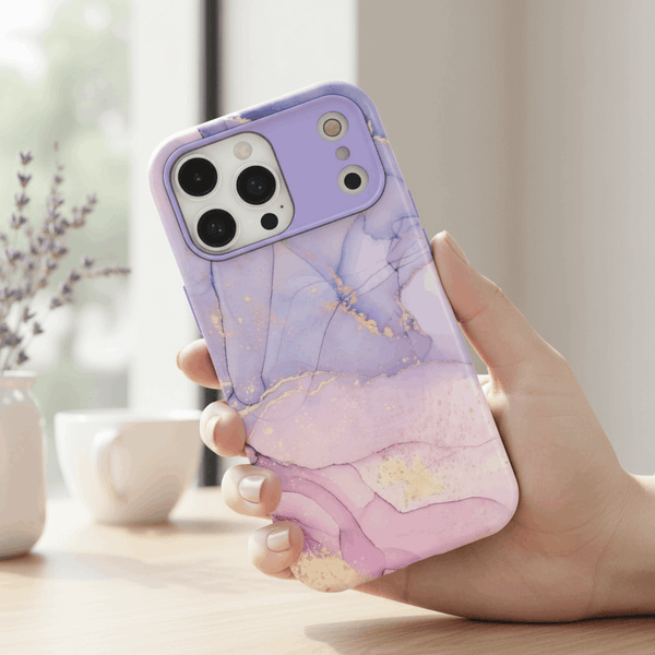 Marble Case iPhone 17 Pro - Lifestyle